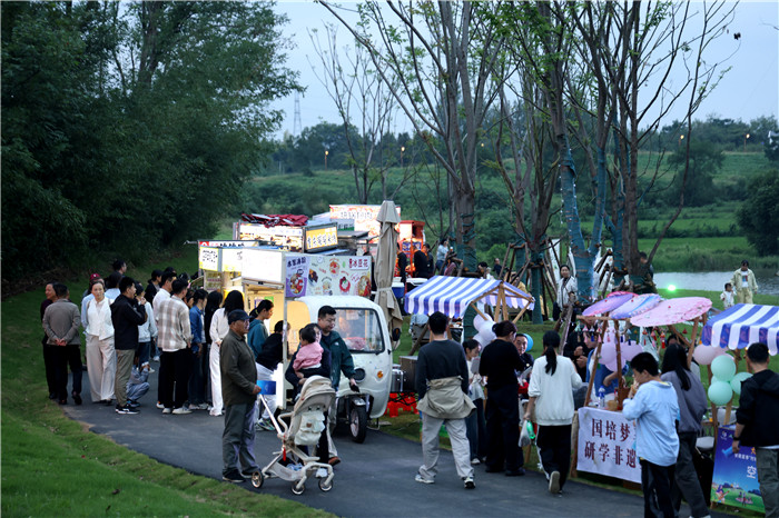 六安市金安區：這場“村晚”超有料 廚神PK、非遺炫技